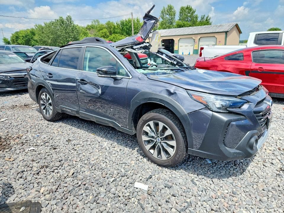 2025 SUBARU OUTBACK LIMITED 4