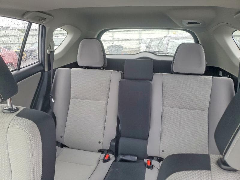 2018 TOYOTA RAV4 XLE 10