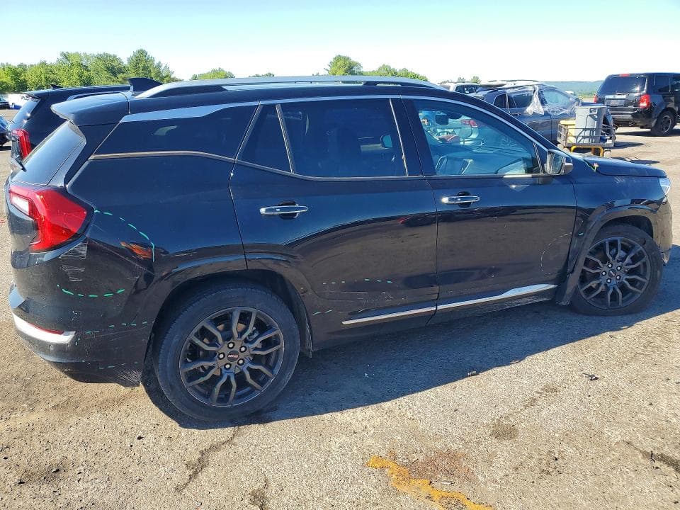 2023 GMC TERRAIN DENALI 3