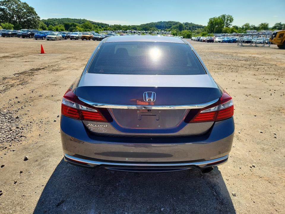 2017 HONDA ACCORD LX 6