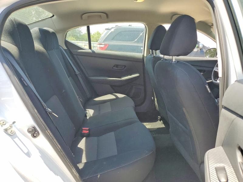 2025 NISSAN SENTRA SV 10