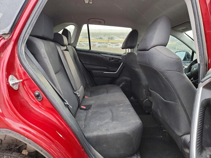 2019 TOYOTA RAV4 LE LE 10