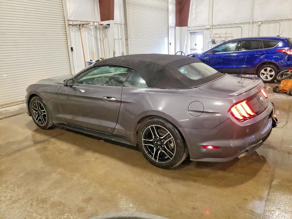 2022 FORD MUSTANG 2