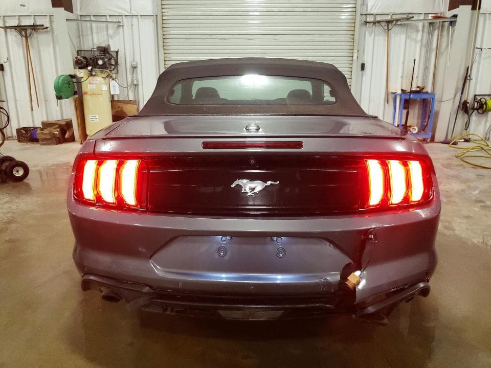 2022 FORD MUSTANG 6