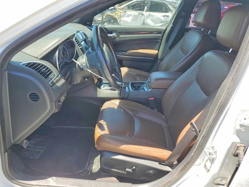 2018 CHRYSLER 300 LIMITED 7