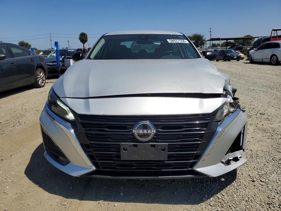 2024 NISSAN ALTIMA S 5