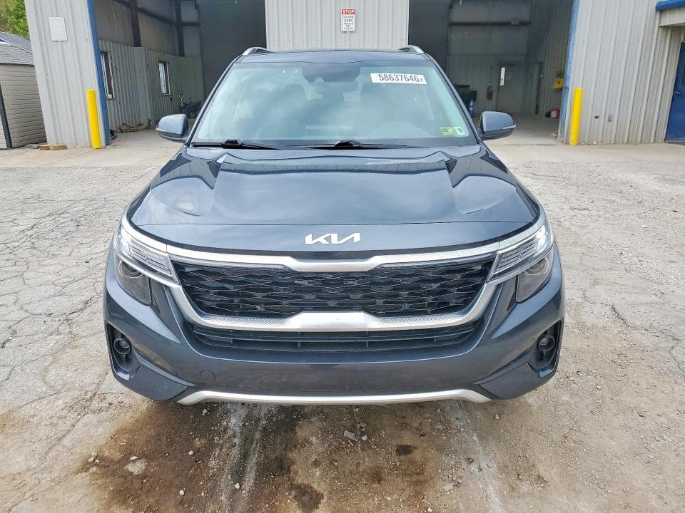 2023 KIA SELTOS S 5