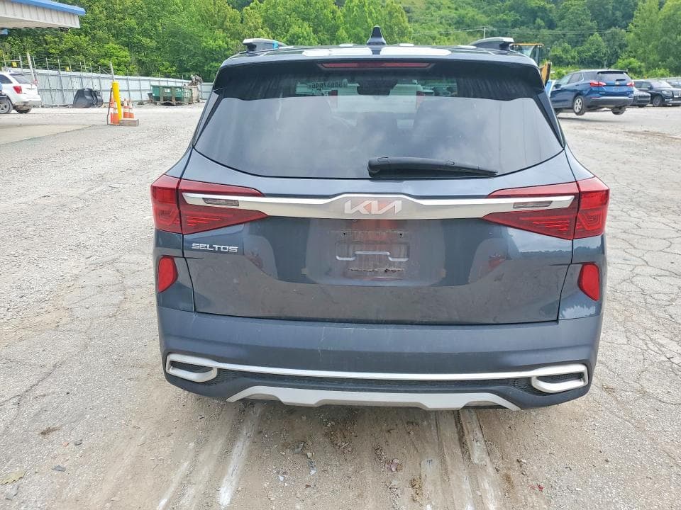 2023 KIA SELTOS S 6