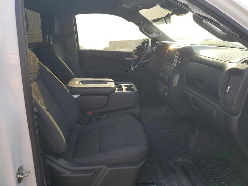 2025 CHEVROLET SILVERADO K1500 10