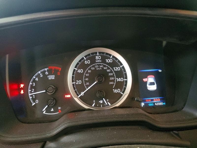 2021 TOYOTA COROLLA LE 9