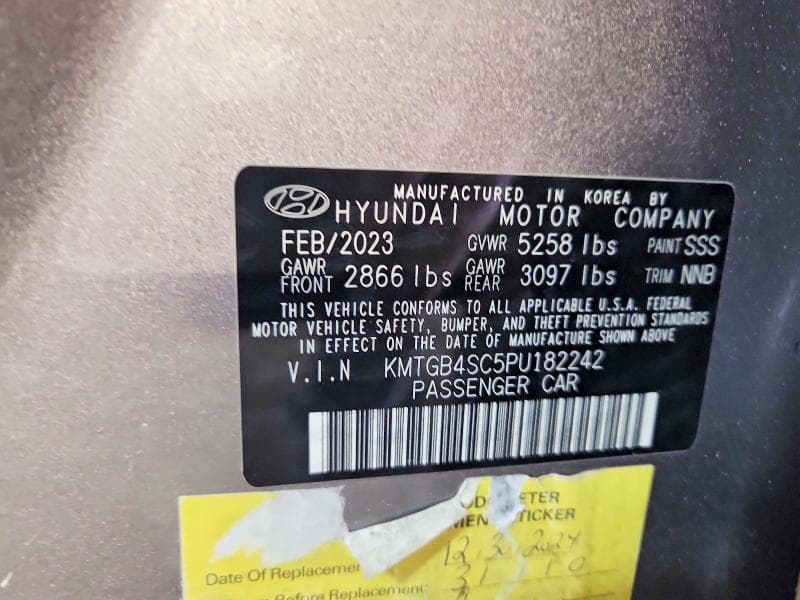 2023 GENESIS G80 2.5T 12