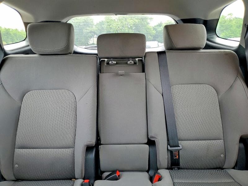 2017 HYUNDAI SANTA FE SE 10