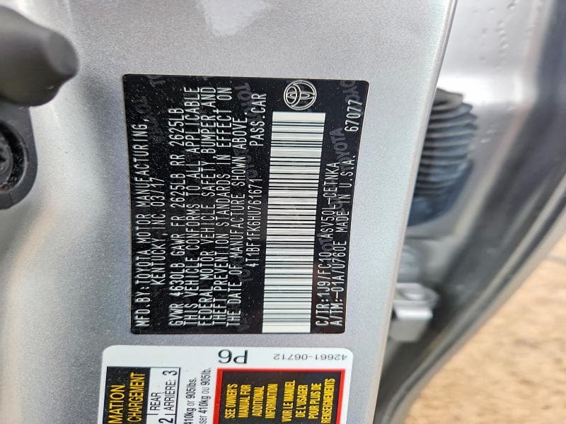 2017 TOYOTA CAMRY LE LE 12