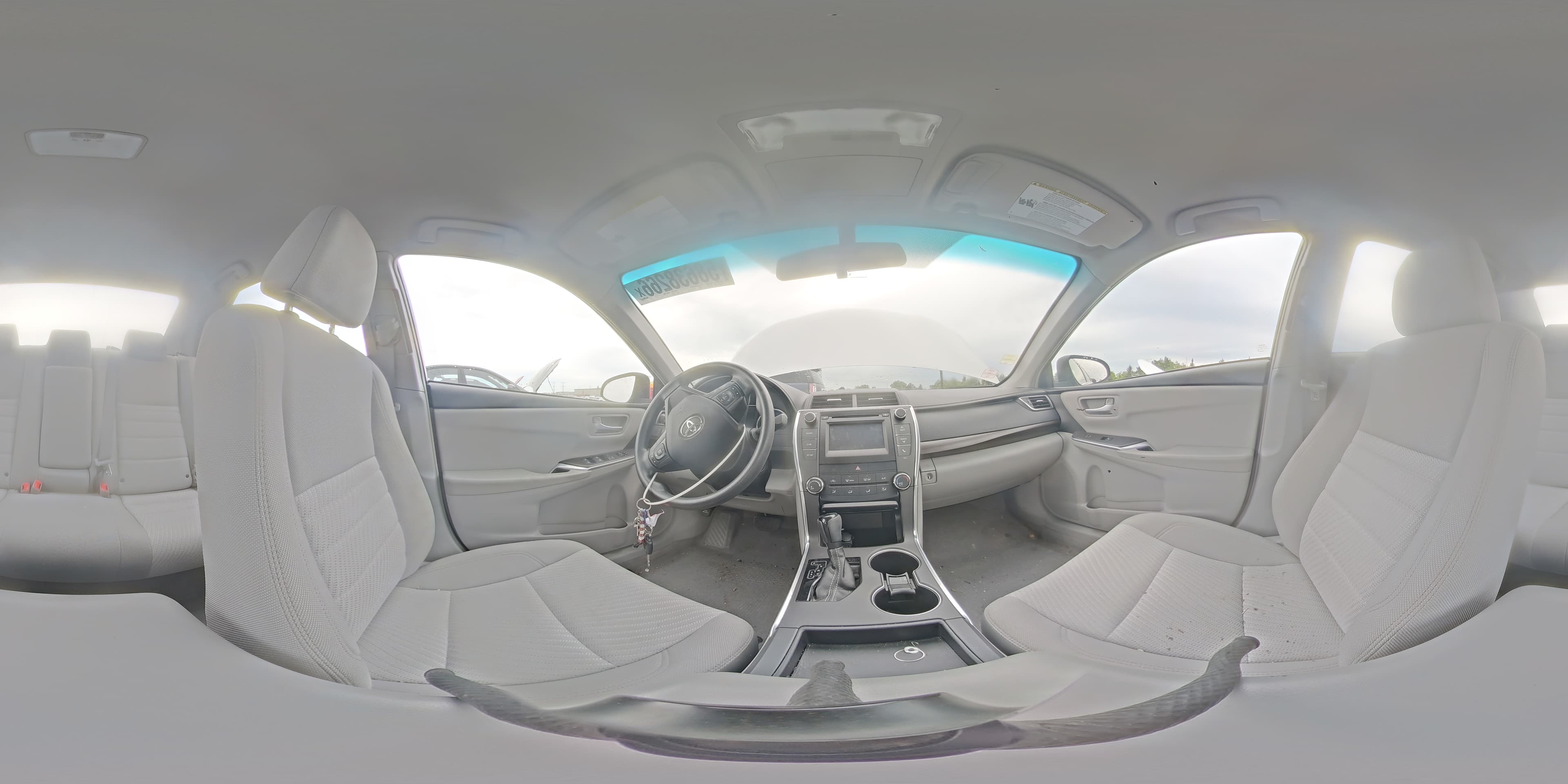 2017 TOYOTA CAMRY LE LE 14
