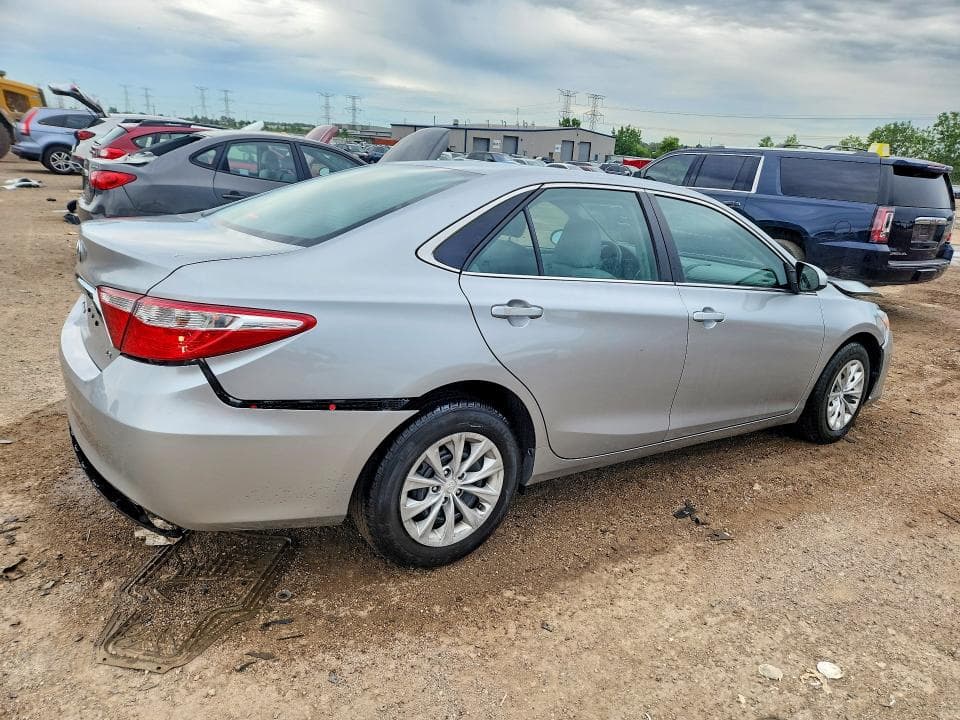2017 TOYOTA CAMRY LE LE 3