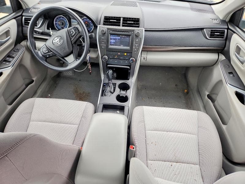 2017 TOYOTA CAMRY LE LE 8