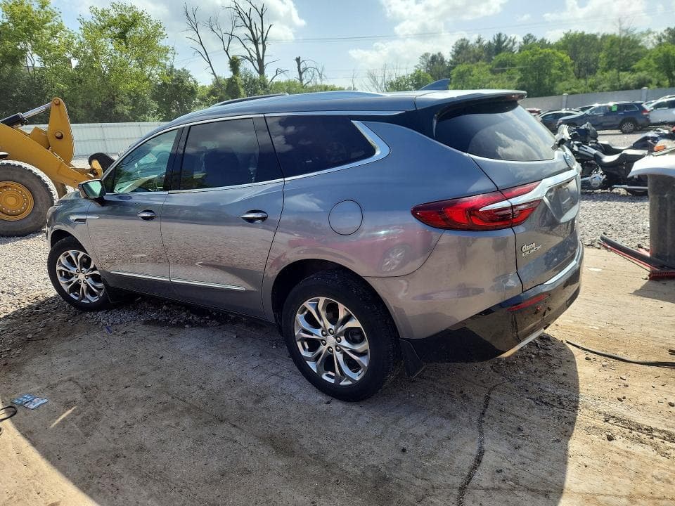 2018 BUICK ENCLAVE AVENIR 2