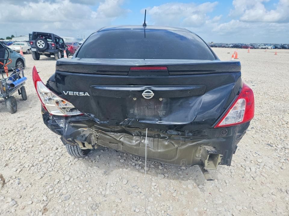 2019 NISSAN VERSA S PLUS 6