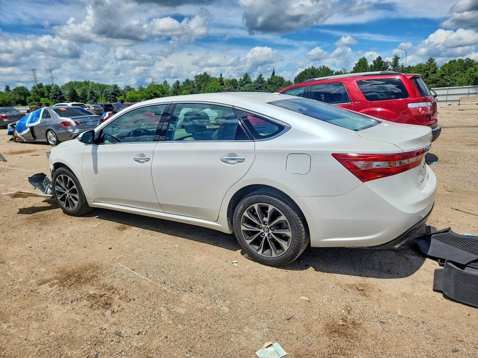 2018 TOYOTA AVALON XLE PREMIUM 2
