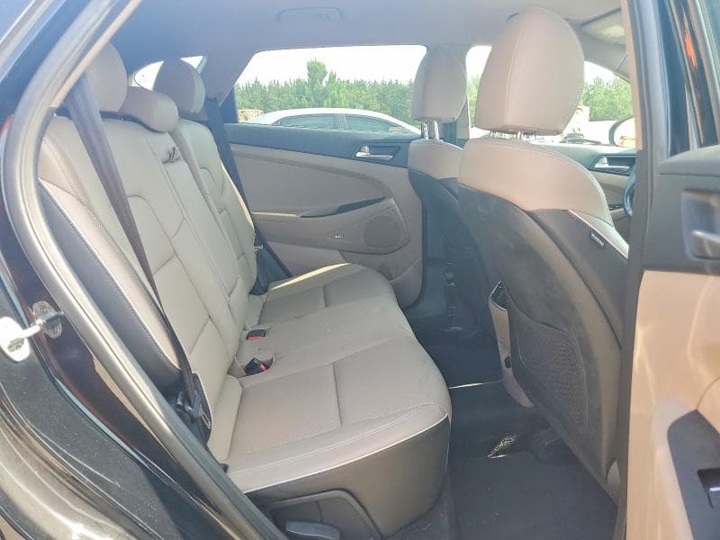 2020 HYUNDAI TUCSON LIMITED 10
