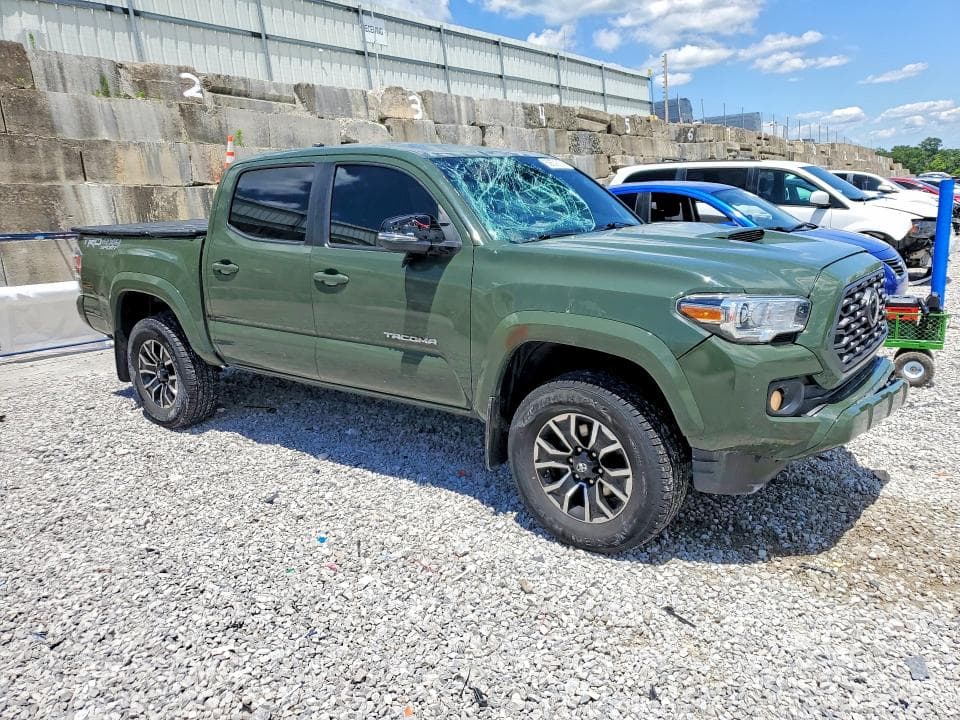 2021 TOYOTA TACOMA TRD SPORT 4