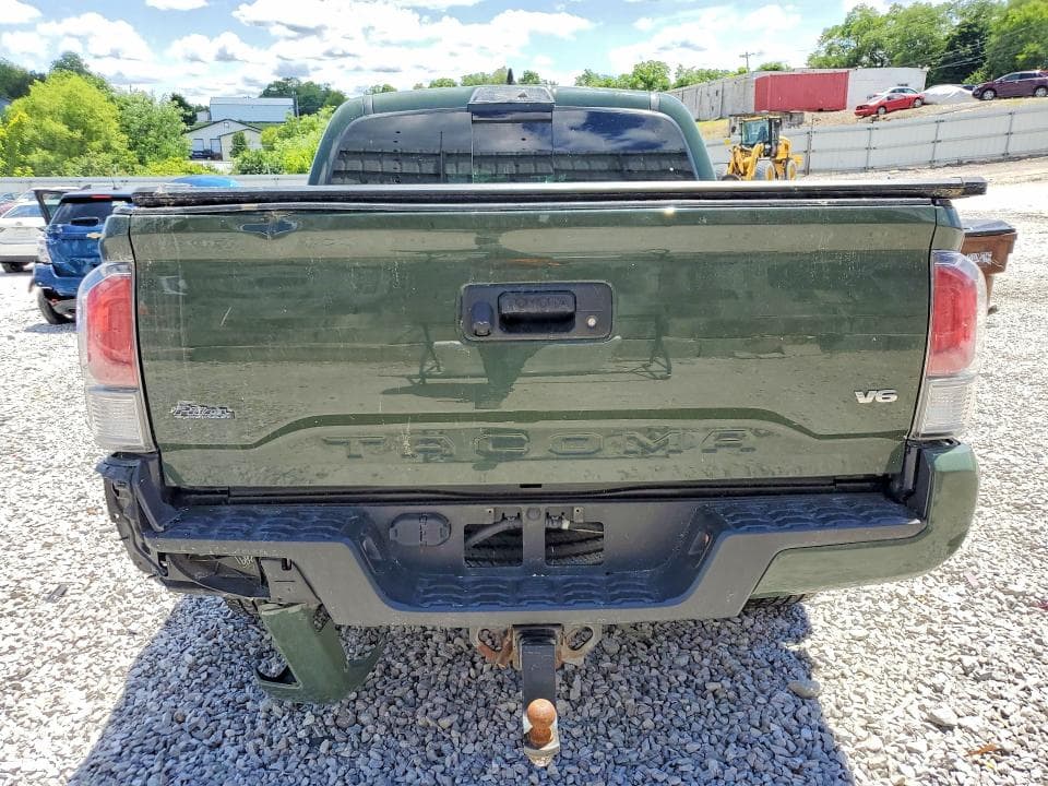 2021 TOYOTA TACOMA TRD SPORT 6
