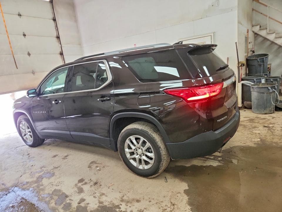 2018 CHEVROLET TRAVERSE LT 2
