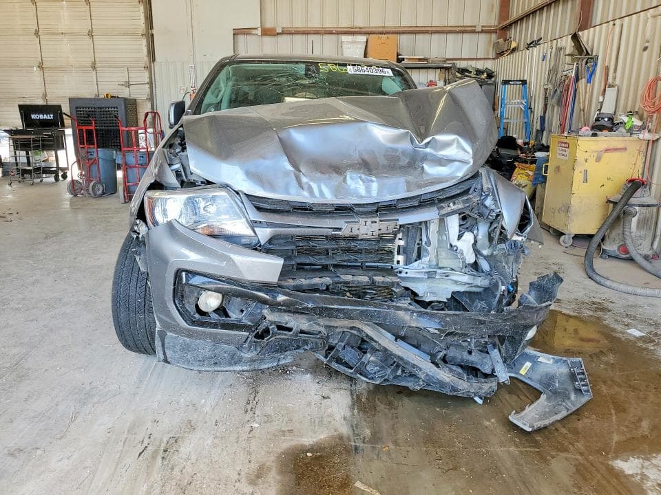 2021 CHEVROLET COLORADO LT 5