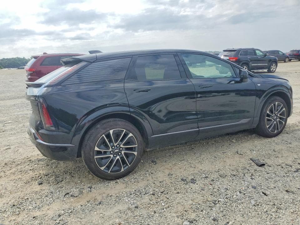 2025 CADILLAC OPTIQ SPORT 3