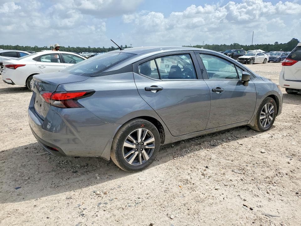 2025 NISSAN VERSA S 3