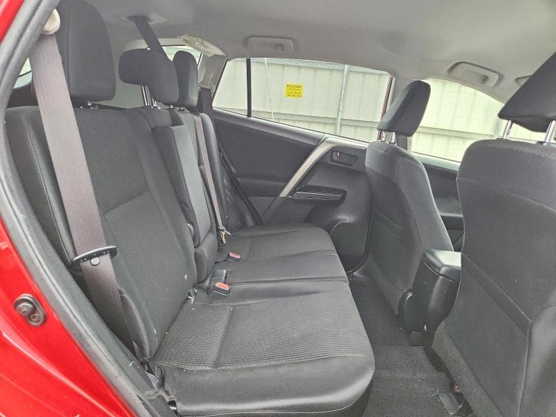 2017 TOYOTA RAV4 LE 11