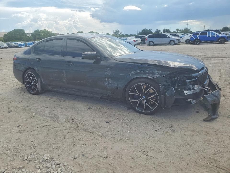 2022 BMW 540 XI 4