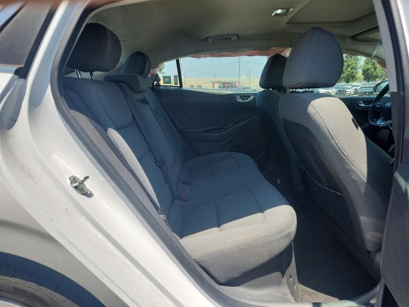 2020 HYUNDAI IONIQ SEL 10
