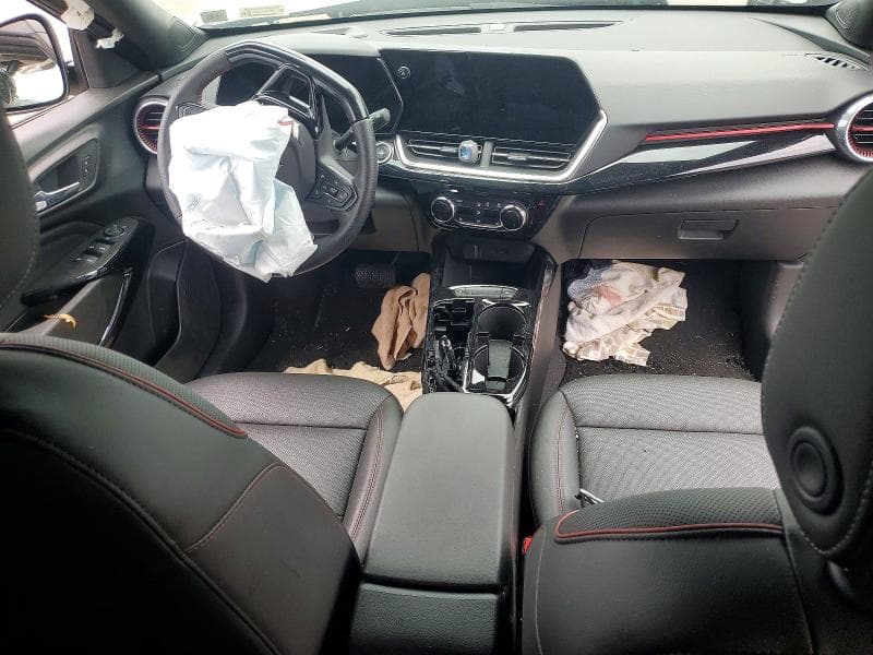2025 CHEVROLET TRAX 2RS 8