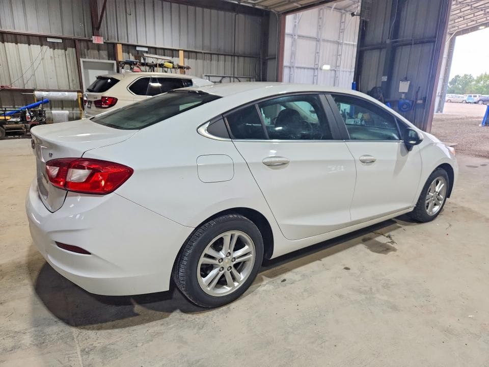 2017 CHEVROLET CRUZE LT LT 3