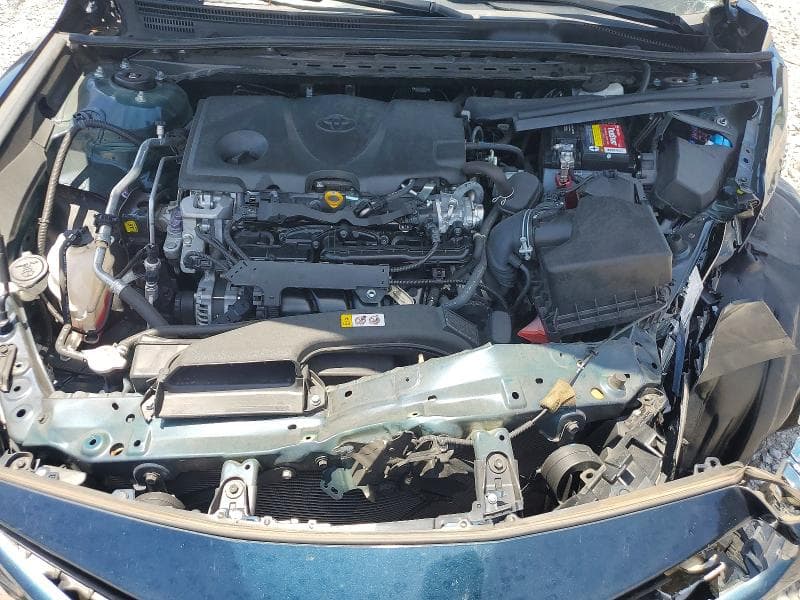 2021 TOYOTA CAMRY SE 11