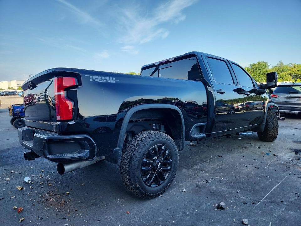 2026 CHEVROLET SILVERADO K2500 HEAVY DUTY LT 3