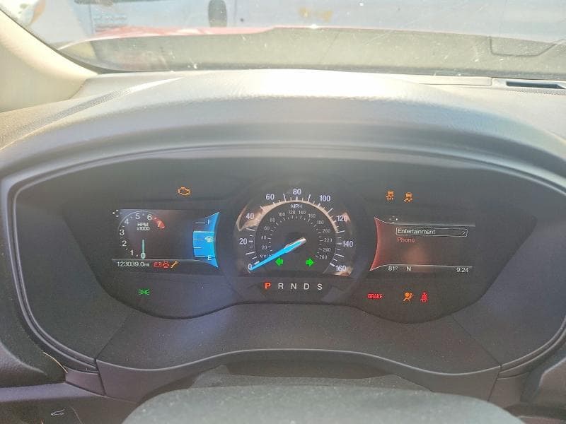 2018 FORD FUSION SE 9
