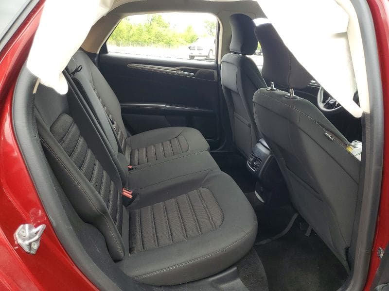 2018 FORD FUSION SE 10