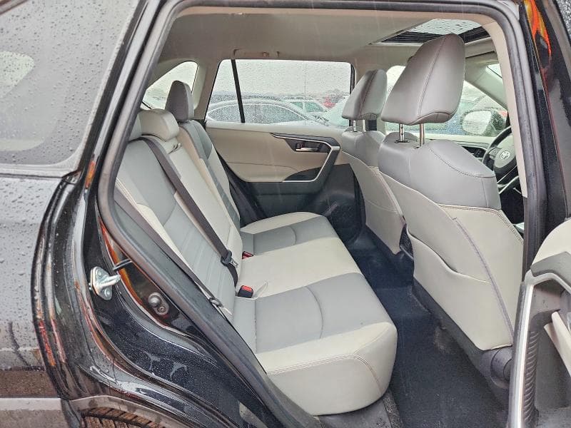 2021 TOYOTA RAV4 XLE PREMIUM XLE PREMIUM 10