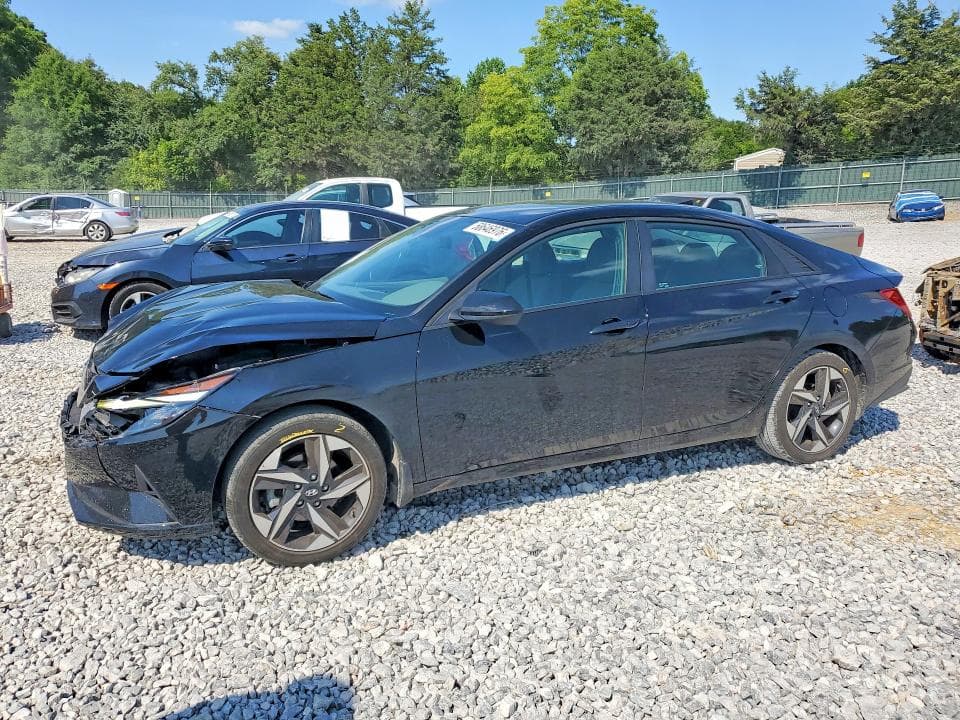 2023 HYUNDAI ELANTRA SEL - 1