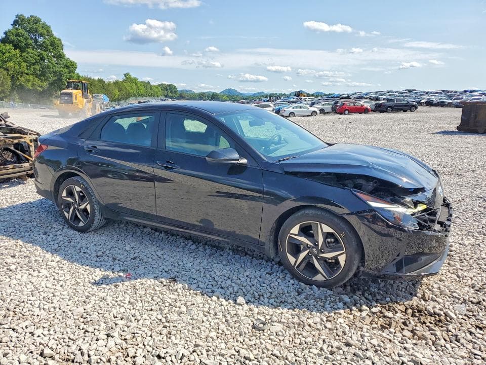 2023 HYUNDAI ELANTRA SEL 4