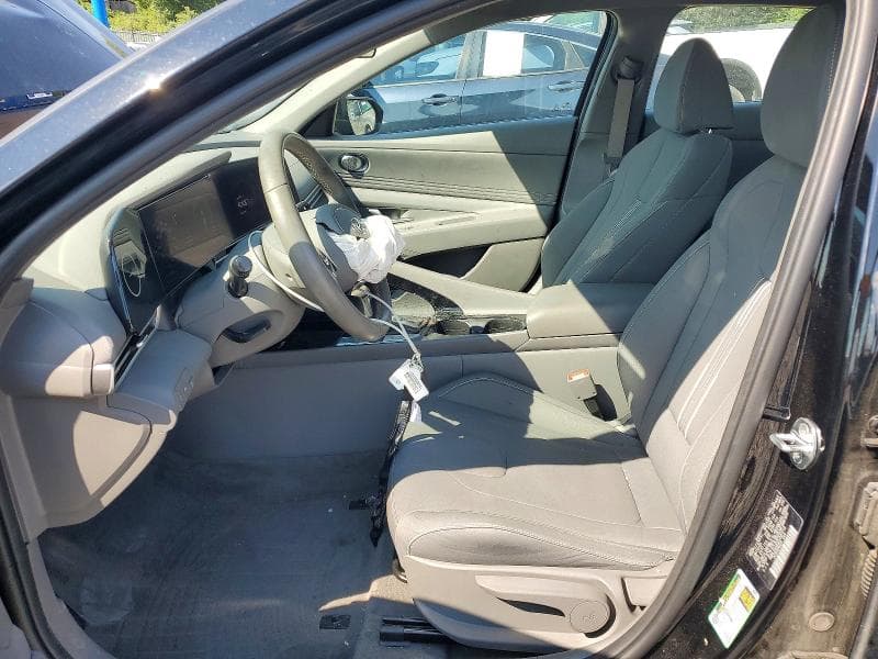 2023 HYUNDAI ELANTRA SEL 7