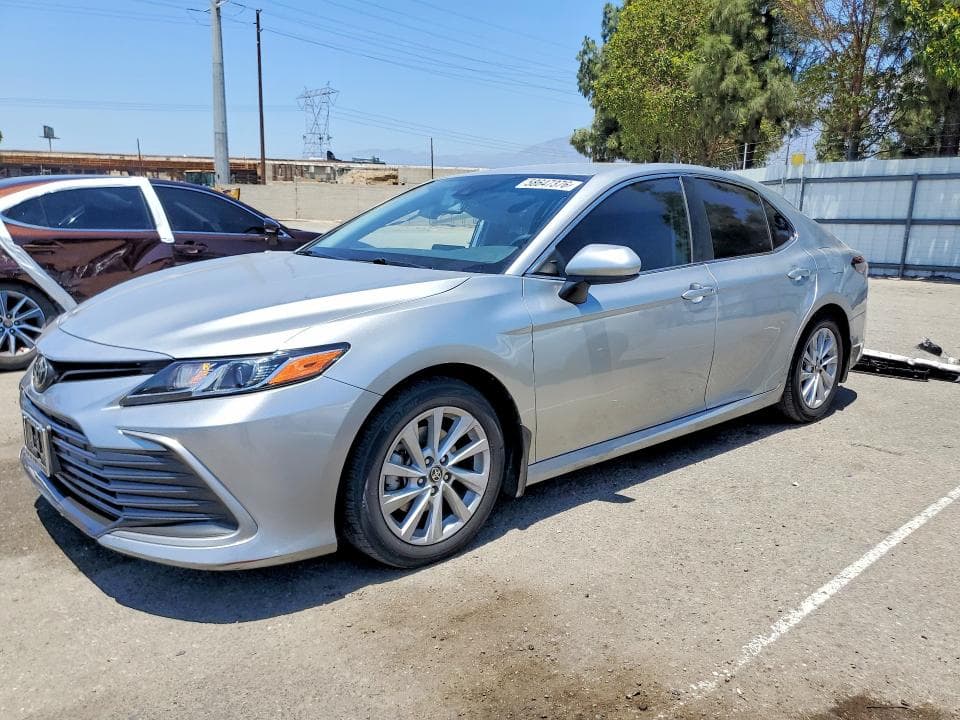 2022 TOYOTA CAMRY LE - 1