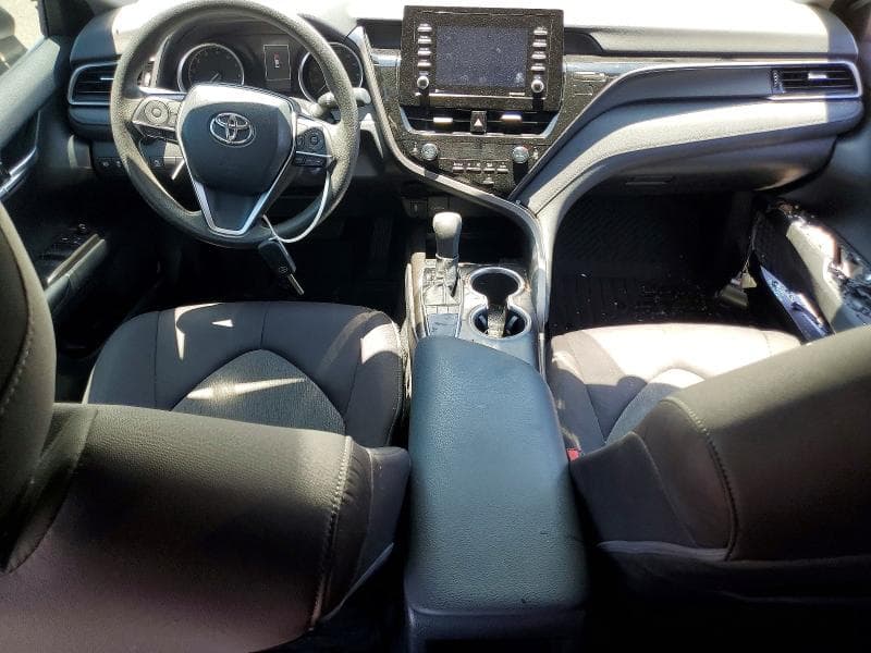 2022 TOYOTA CAMRY LE 8