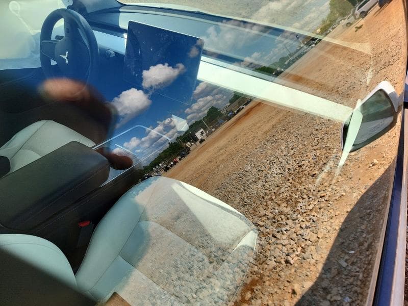 2023 TESLA MODEL 3 8