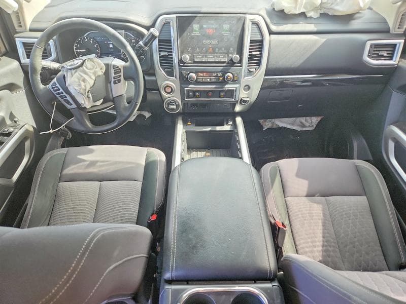 2020 NISSAN TITAN SV 8