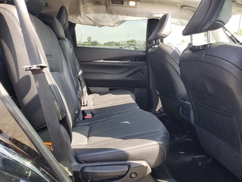 2025 INFINITI QX60 PURE 11