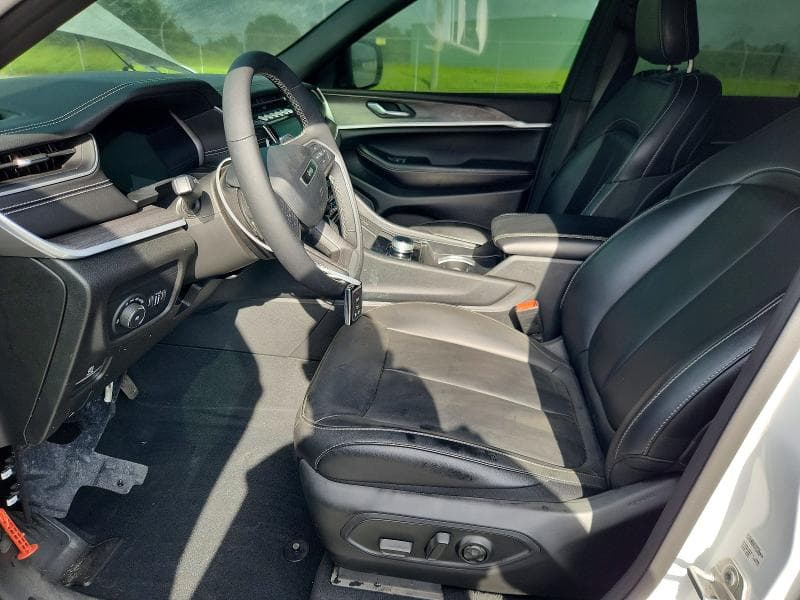 2025 JEEP GRAND CHEROKEE LIMITED LIMITED 7