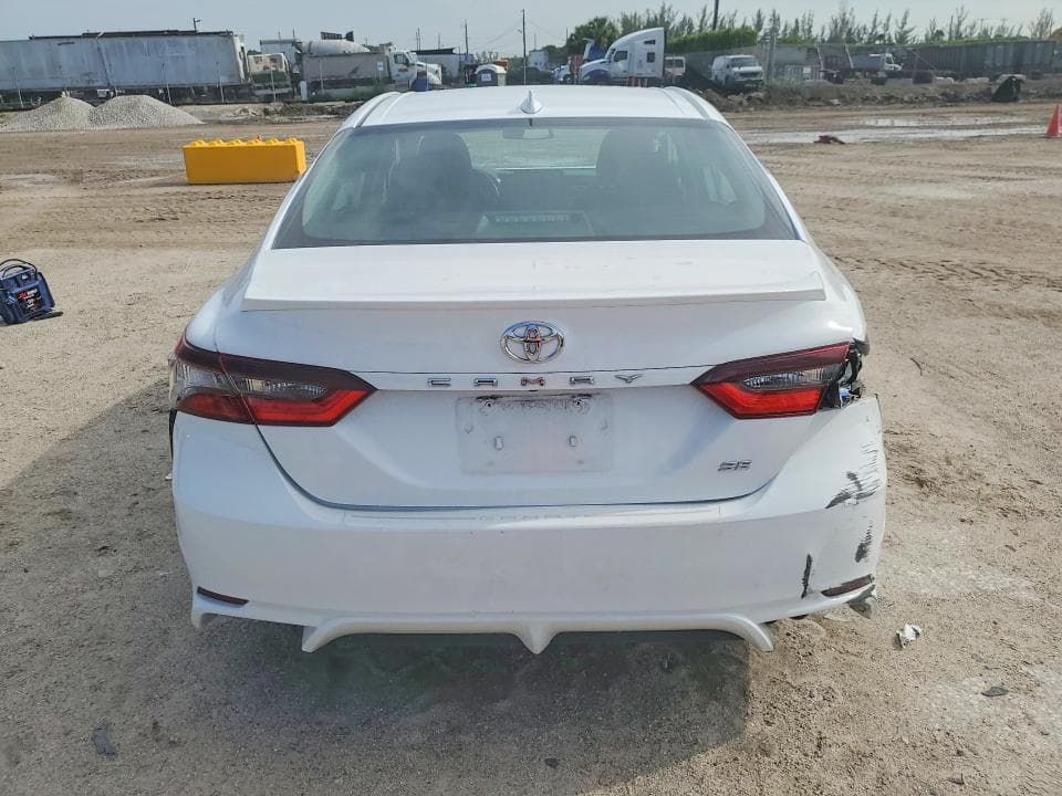 2023 TOYOTA CAMRY SE 6